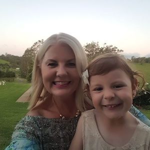 Meet your Posher, Katrina